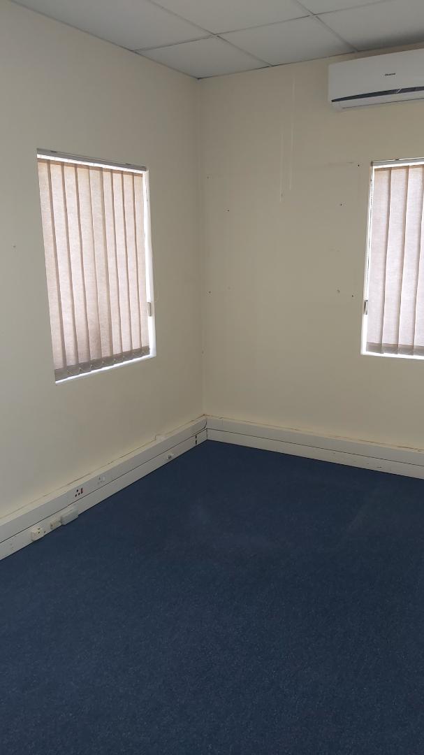 To Let commercial Property for Rent in Newton Park Eastern Cape